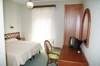 Albergo Amici Varese Ligure Exteriör bild