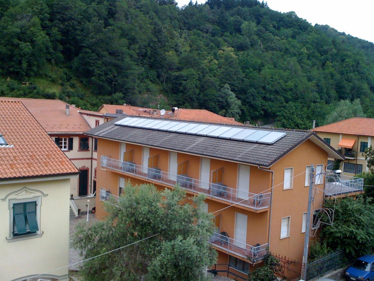 Albergo Amici Varese Ligure Exteriör bild