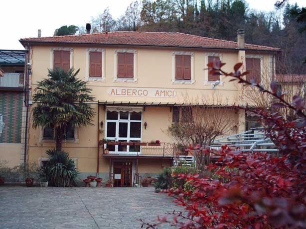 Albergo Amici Varese Ligure Exteriör bild